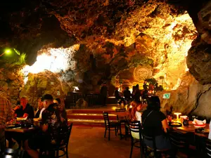 Cueva Obsidiana Teotihuacán  1