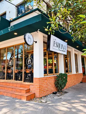 La Esquina Fonda Argentina  1
