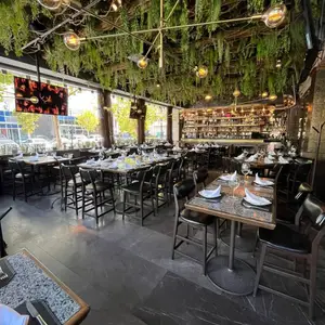 Restaurante Mochomos Chihuahua 5