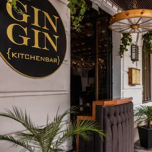 Gin Gin Álvaro Obregón 9